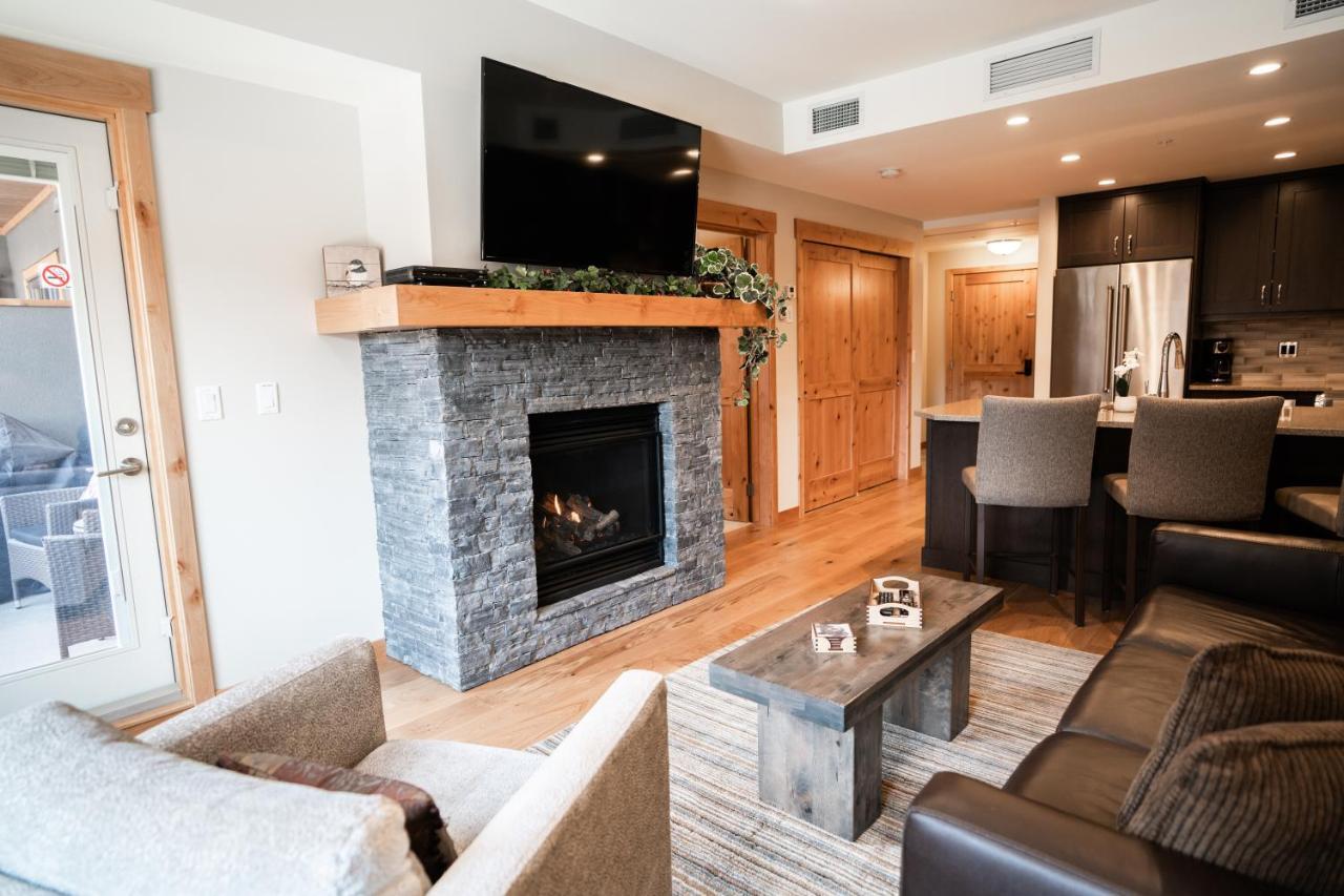 Spring Creek Luxury King One Bedroom At White Spruce Lodge Канмор Экстерьер фото